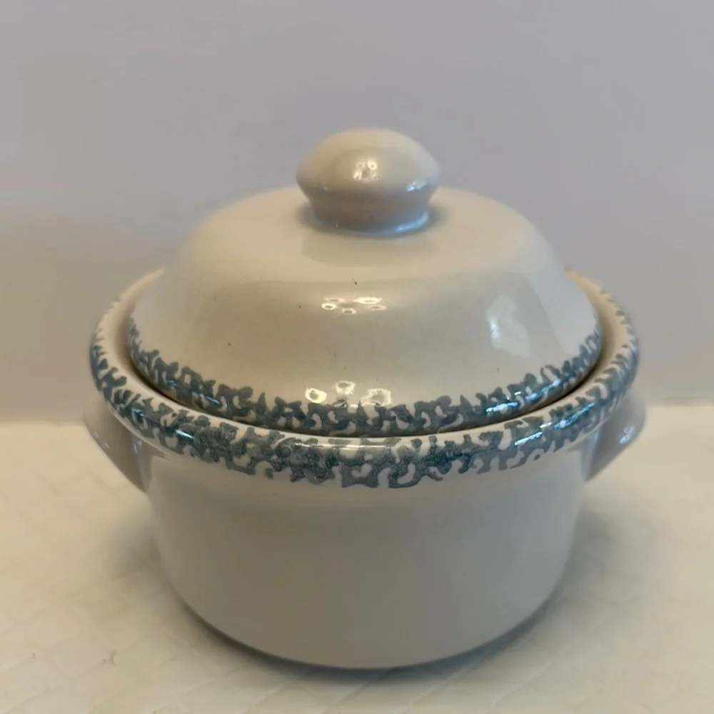 VTG Corelle Blue and White Ceramic Sugar Bowl with Heart Design Small